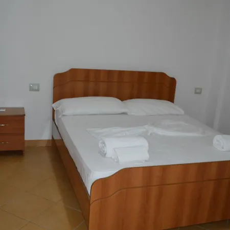 Villa E & M Vlore Room photo